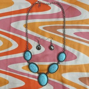 Faux Turquoise Southwestern Necklace & Earrings Set Boho Westerncore